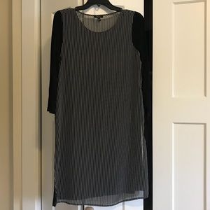 Black & white striped tunic - size small!!